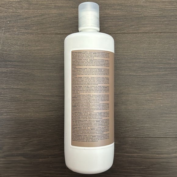 Schwarzkopf Professional Blondme Premium Developer 12%/40 Vol. - Picture 2 of 2